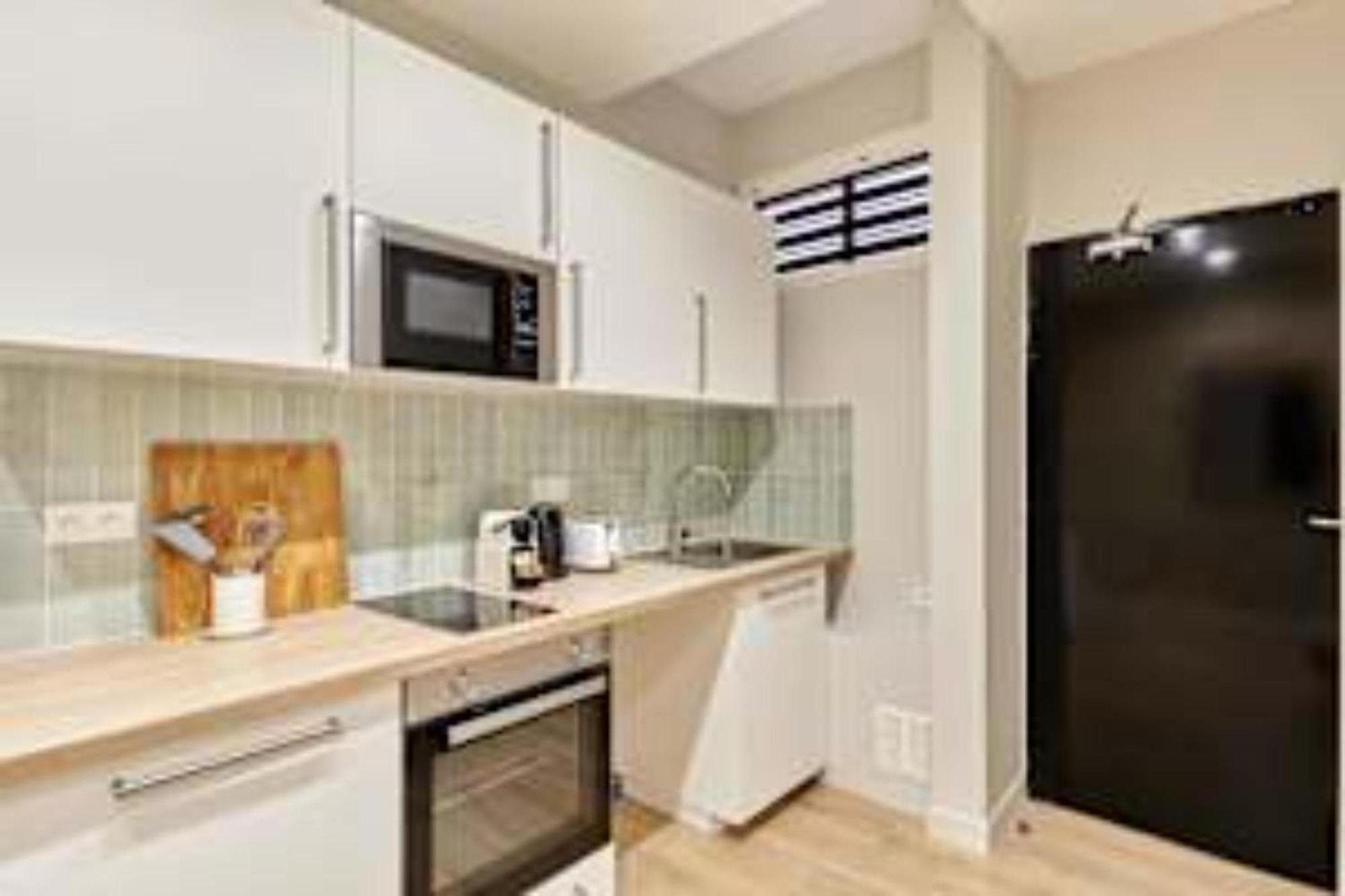 Superb New Center Of By Prestige Apartment